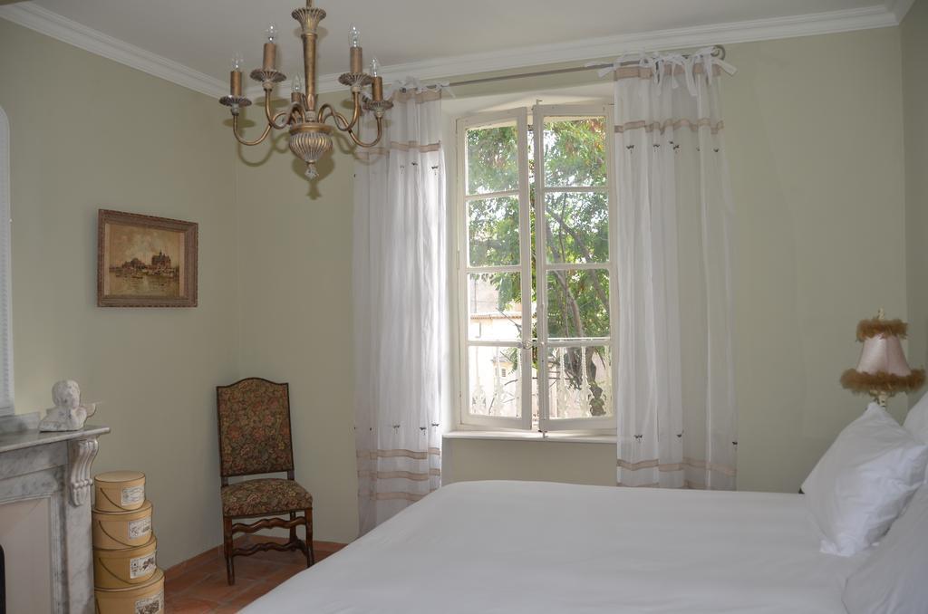 Sainte-Hélène Chambres d'Hôtes&Appartement Olonzac Habitación foto